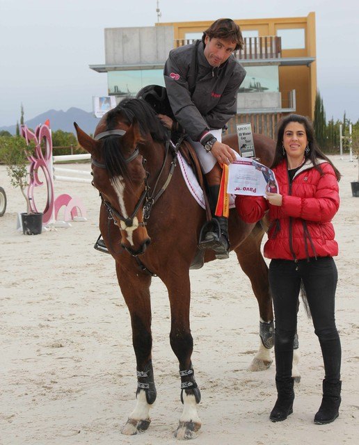 Triunfo de Alfonso Salguero en el Gran Premio de la Winter Cup Aros