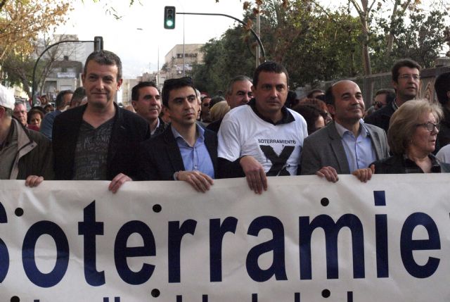 Manifestación soterramiento Murcia