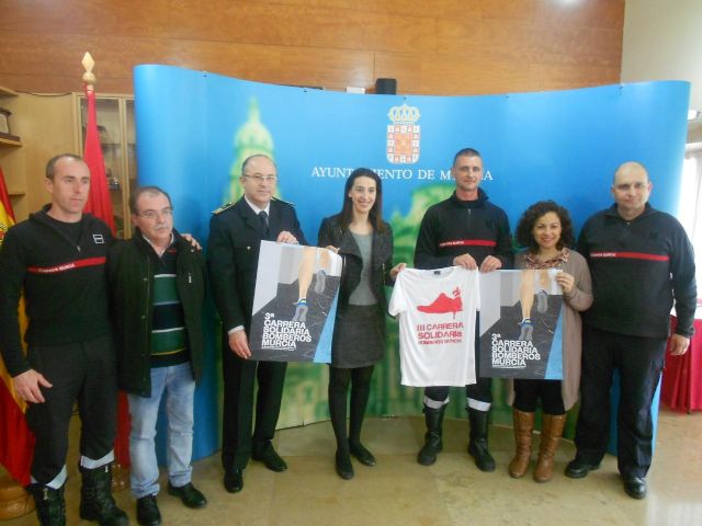 Bomberos de Murcia organizan la III Carrera solidaria a favor de la Fundación Vicente Ferrer