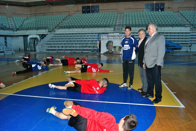 Tomás Fuertes y el presidente José Antonio Bolarín, el último empuje antes de la Copa