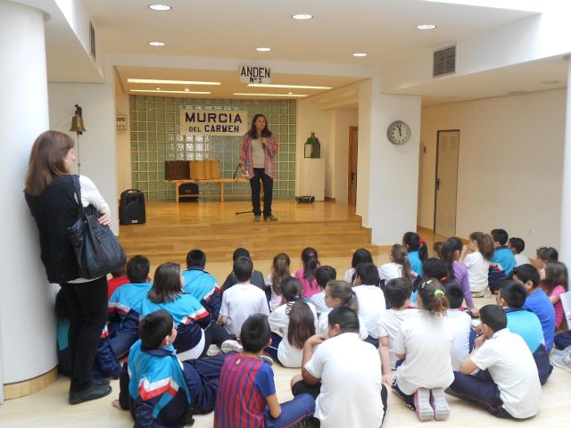 Las bibliotecas de El Carmen, Río Segura y Espinardo celabran el Día del Libro