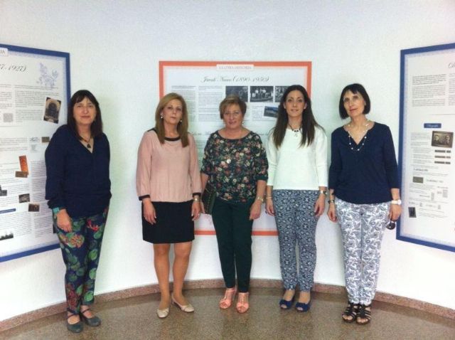 Javalí Nuevo inaugura la exposición ´La otra historia´ sobre mujeres de la pedanía que han roto estereotipos