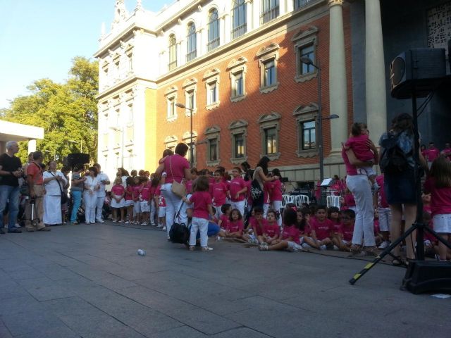 Más de 300 miembros del Orfeón Murciano Fernández Caballero cierran el programa de actividades del 80 aniversario