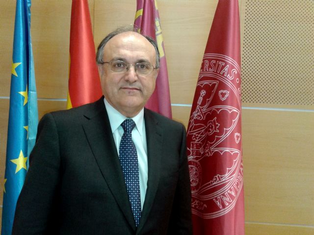 Toma de posesión de Agustín Romero como decano de la Facultad de Psicología de la Universidad de Murcia