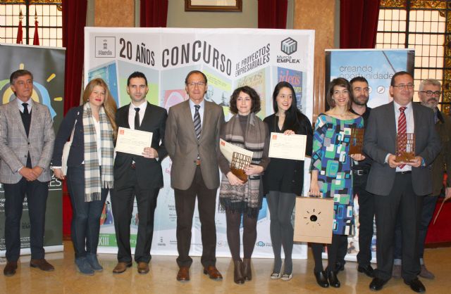 El Ayuntamiento premia y apoya cinco proyectos de emprendedores murcianos