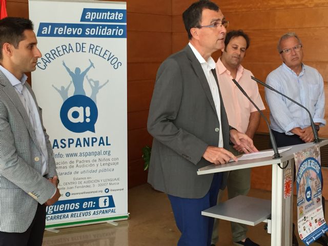 750 corredores se apuntan al relevo solidario de Aspanpal