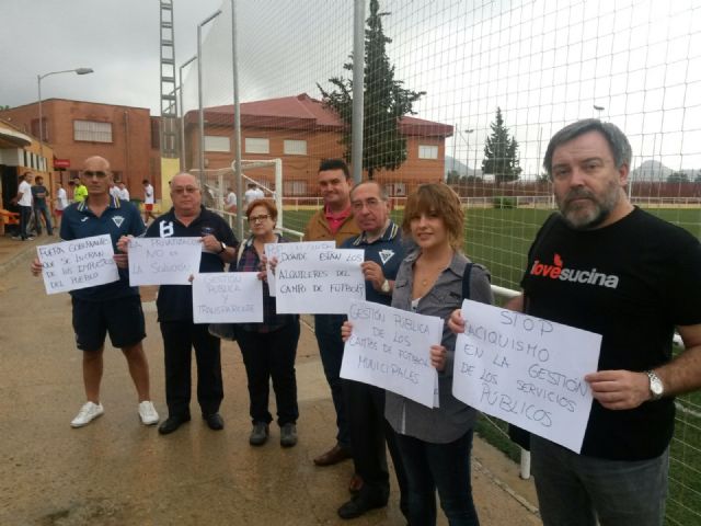 El PSOE exige transparencia y limpieza en la gestión de los campos de fútbol y otras instalaciones municipales