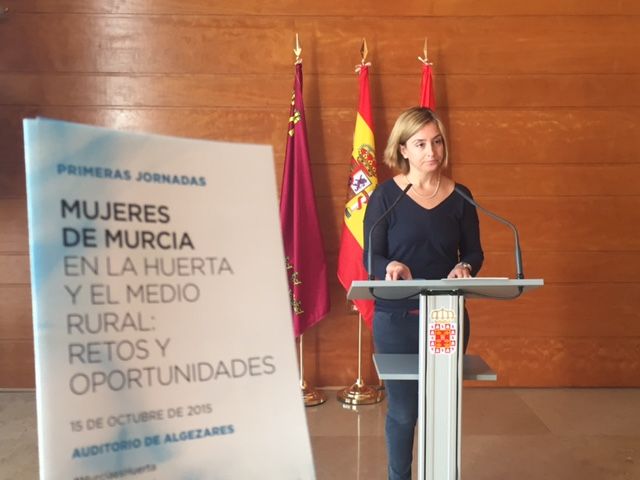 Murcia se suma al Día de la Mujer Rural con unas jornadas sobre Mujeres en la Huerta