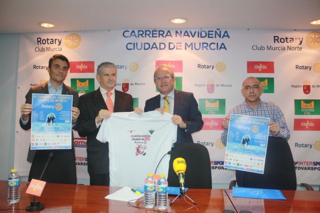 1.000 corredores participarán el domingo en la cuarta edición de la ´Carrera Navideña Ciudad de Murcia´