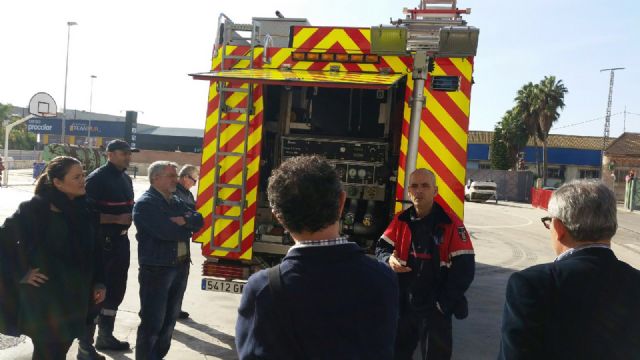 Bomberos del Consorcio de Alicante conocen el Parque Infante