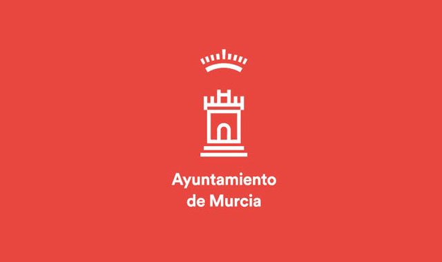 El Ayuntamiento amplía las zonas estanciales de plazas, parques y jardines con nuevo mobiliario urbano