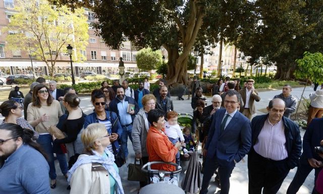 Los secretos del primer parque público de España, al descubierto, con la primera visita guiada al Jardín de Floridablanca