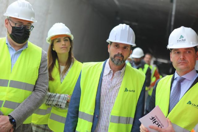 El Ayuntamiento comprueba el estado de las obras de soterramiento