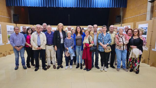 La exposición fotográfica 'Conexión Sur' aterriza en Barriomar para dar a conocer el mayor proyecto de transformación de Murcia