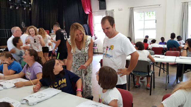 60 menores participan en XXVI edición de la Escuela de Verano de Santiago y Zaraiche