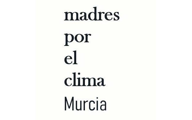 Madres por el Clima Murcia y Ecologistas en Acción piden al Ayuntamiento de Murcia unas fiestas más sostenibles