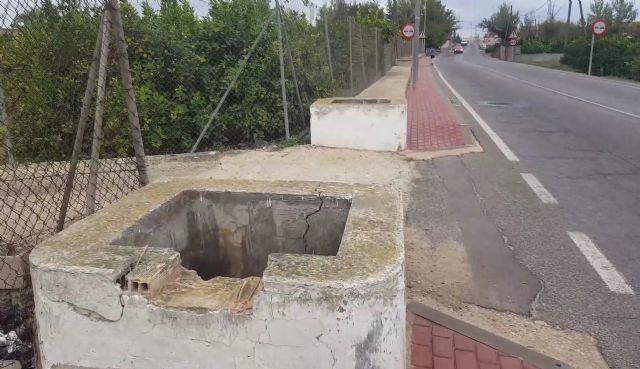 Ahora Murcia denuncia 'la situación nefasta y peligrosa de la movilidad peatonal y escolar' en camino de Tiñosa