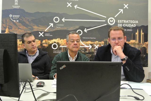 Constituida la Comisión de seguimiento que pone en marcha el proyecto de ciudad inteligente ´MiMurcia´