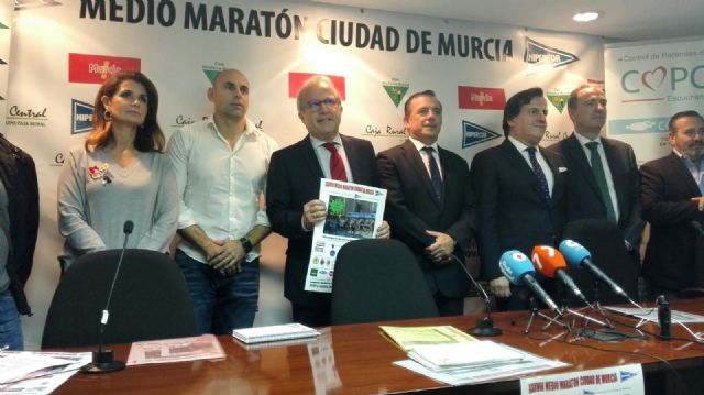 La XXXVIII edición del Medio Maratón Ciudad de Murcia Hipercor contará con más de 2500 participantes el próximo domingo