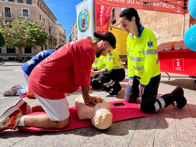 Murcia celebra el Día Internacional de la Enfermería con actividades de concienciación en Santo Domingo