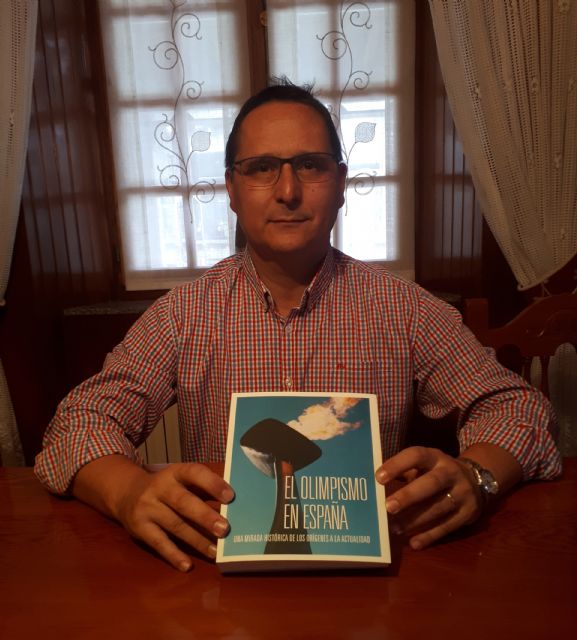 La UCAM participa en el libro 'El Olimpismo en España', promovido por la Fundación Barcelona Olímpica