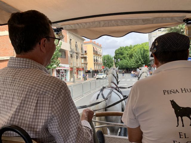 A caballo por el entorno del Jardín de Floridablanca