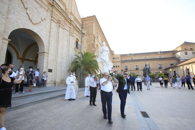 La UCAM celebra una Eucaristía con la presencia de la Virgen de Éfeso