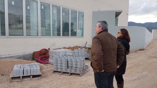 El PSOE exige al gobierno de Ballesta que deje de marear a los murcianos y abra de una vez el cuartel de policía local de La Alberca