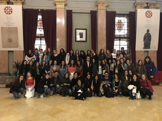 56 estudiantes italianos conocen Murcia gracias al Instituto Hispánico