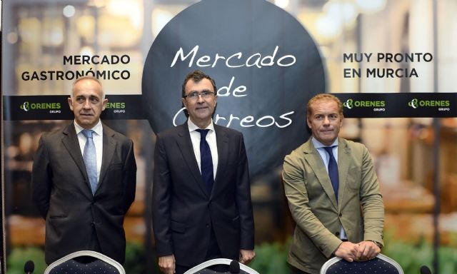 Ballesta: 'El proyecto del Mercado de Correos va a devolver a los murcianos este espacio emblemático de la ciudad'