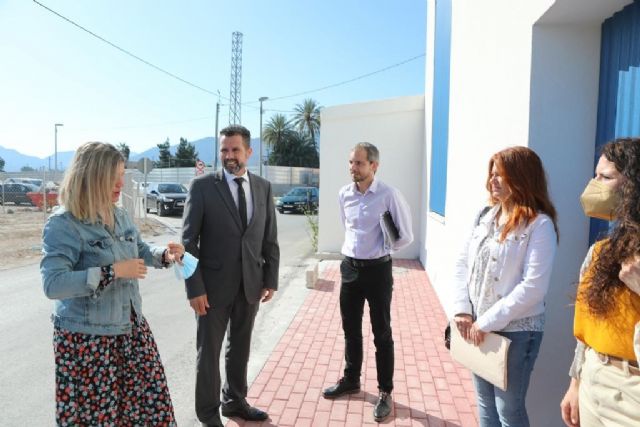 Finalizan las obras de construcción de una nueva vivienda municipal en Senda de los Garres más moderna, accesible y eficiente