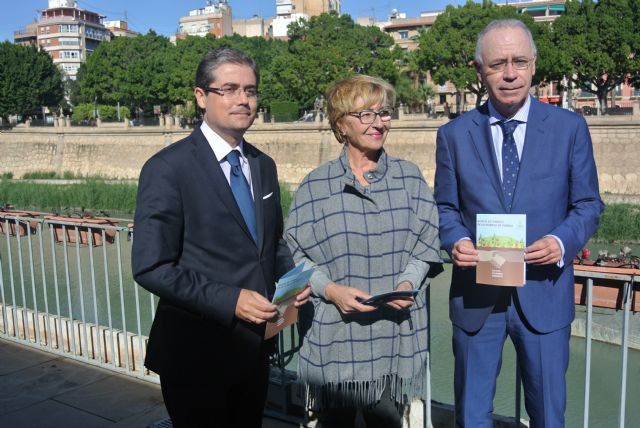 Una campaña recorre el municipio para dar a conocer a los murcianos el Banco de Tierra de la Huerta