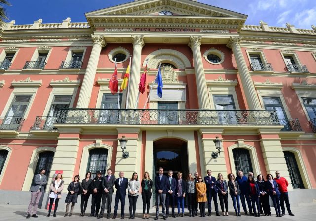 El Ayuntamiento de Murcia, con las víctimas del 11-M