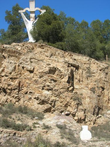 Cambiemos Murcia pide al Ayuntamiento la retirada del monumento franquista del Puerto de la Cadena