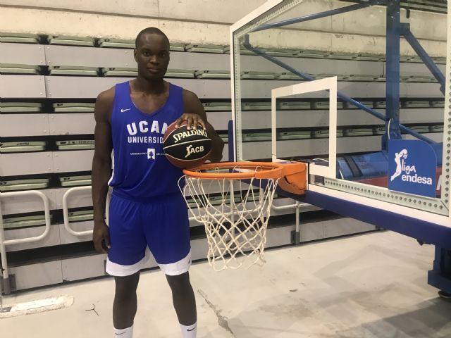 Kevin Tumba se incorpora a la pretemporada del UCAM Murcia CB