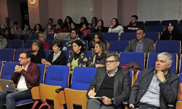 La Universidad de Murcia acoge las II Jornadas sobre los Derechos de la Infancia en el Hemiciclo de Letras