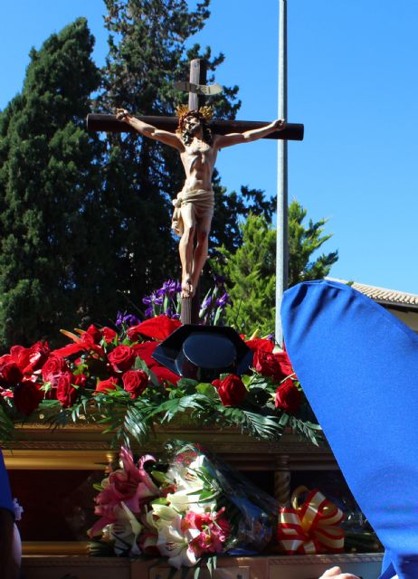 La Guardia Civil escolta el paso del Cristo del Amor en su procesión del Viernes de Dolores 2019