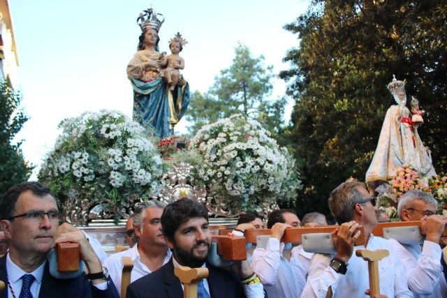 Más de 800.000 personas acompañan a la Virgen de la Fuensanta en su Romería hacia el Santuario