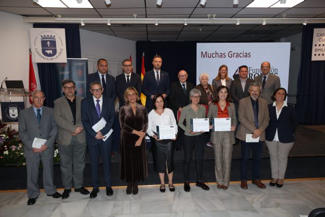 La UMU y la Fundación Robles Chillida celebran el décimo aniversario de sus ayudas a la investigación en Ciencias de la Salud