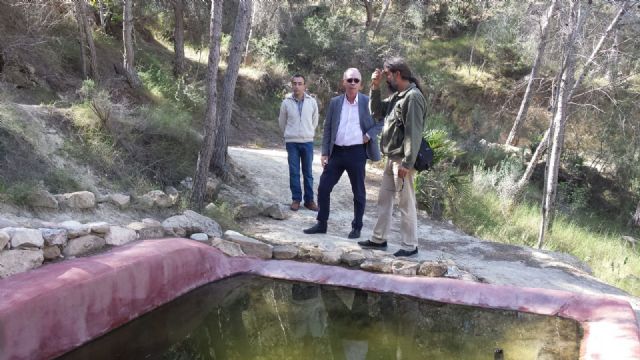 El concejal de Urbanismo, Medio Ambiente y Huerta, Antonio Navarro visita la finca ´Los Ginovinos´