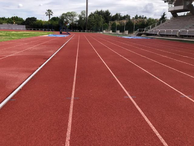 Deportes pone a punto las instalaciones del Estadio Monte Romero para su próxima apertura