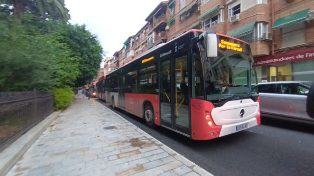 Fructuoso: 'La falta de planificación y la improvisación de Ballesta han colapsado el transporte público y privado en la ciudad'