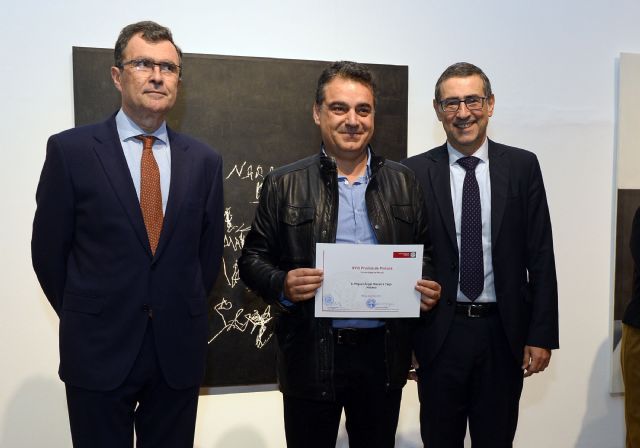 La Universidad de Murcia inaugura la exposición del XVIII Premio de Pintura, en el Palacio Almudí