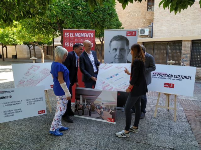 Serrano elige la estación de autobuses de San Andrés para abrir un gran espacio de actividad creativa y artística