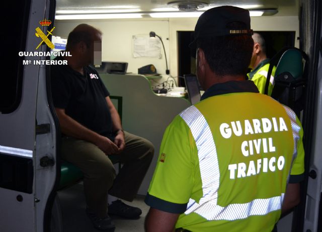 La Guardia Civil detiene a un conductor por circular 11 kilómetros en sentido contrario en autovía