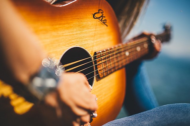 Ana Cano, ganadora del CreaMurcia en la categoría de ´Canción de Autor´