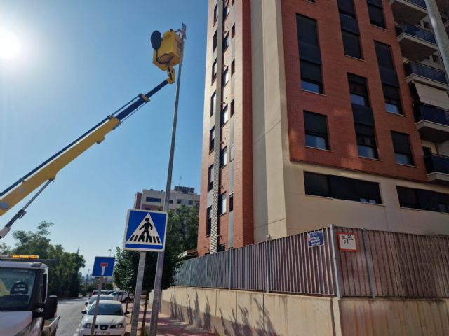 El Ayuntamiento renueva 185 puntos de luz en Churra y Espinardo para reducir el consumo energético y la factura eléctrica