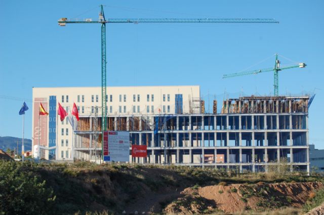 Avanzan las obras del nuevo aulario en el Campus de Ciencias de la Salud de la Universidad de Murcia