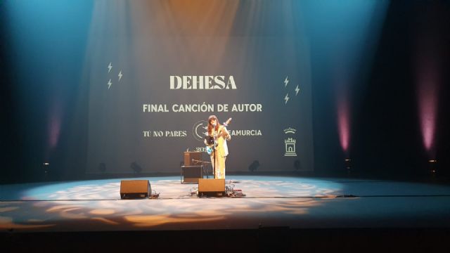 Dehesa se alza con el primer premio del CreaMurcia en la categoría de canción de autor