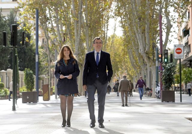 Abierto al completo el paseo Alfonso X como el eje peatonal y monumental más importante de Murcia